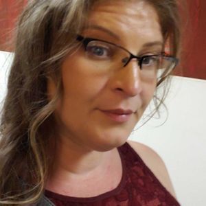 Meet your Posher, Debby